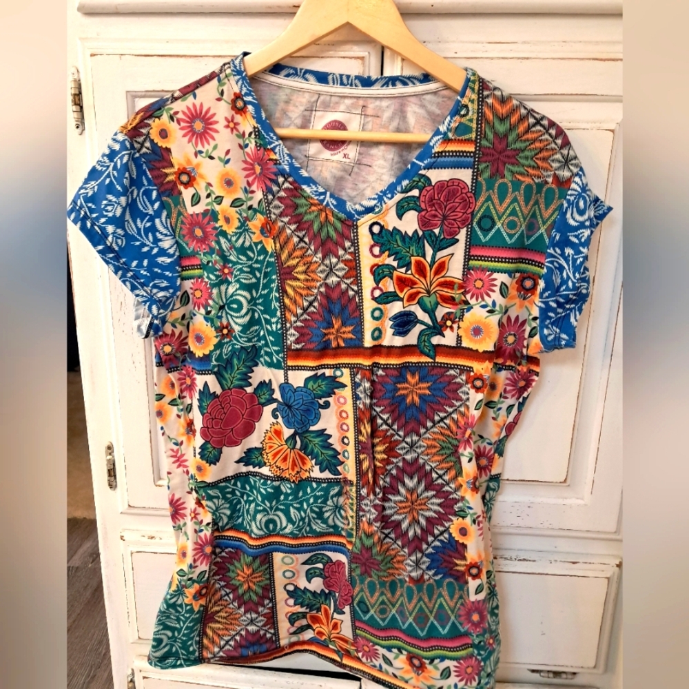 Double D Ranch Vibrant Floral Patchwork Tee Extra Large